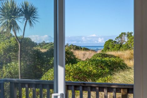 Photo of property in 13 Nunu Drive, Flat Point, Masterton, 5883