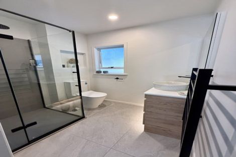 Photo of property in 11a Baroda Street, Khandallah, Wellington, 6035