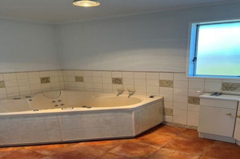 Photo of property in 37 Vanguard Drive, Broomfield, Christchurch, 8042