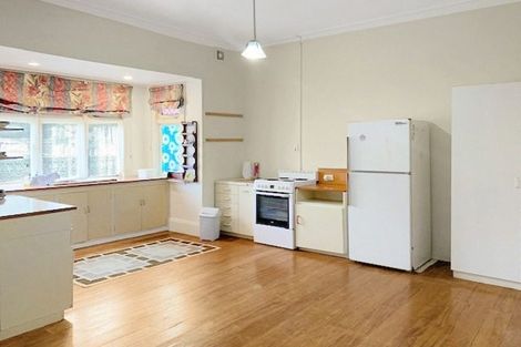 Photo of property in 15 Ladys Mile, Foxton, 4814