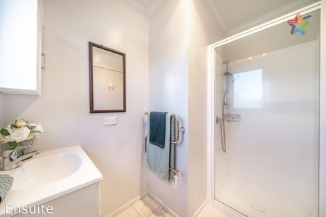 Photo of property in 5b Kilkenny Grove, Wainuiomata, Lower Hutt, 5014