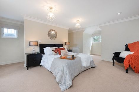 Photo of property in 77 Eleventh Avenue, Tauranga, 3110