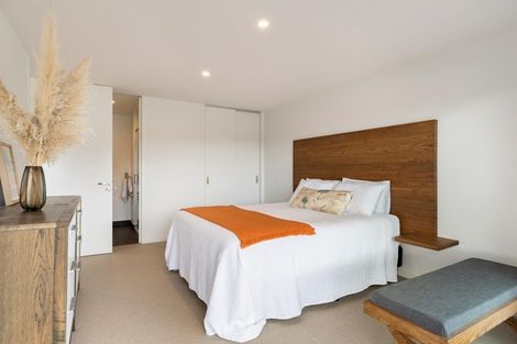 Photo of property in 48 Farrant Drive, Wanaka, 9305