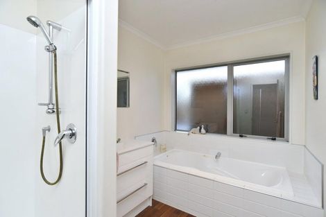 Photo of property in 66 Pentecost Road, Rangiora, 7400