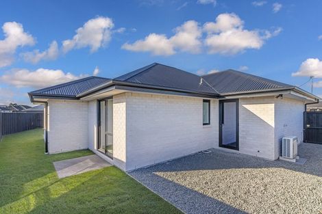 Photo of property in 33 Hilton Drive, Amberley, 7410