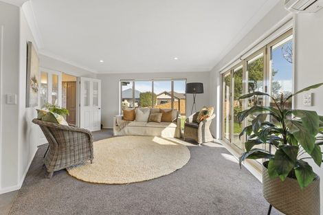 Photo of property in 2 Wedmore Close, Burwood, Christchurch, 8083