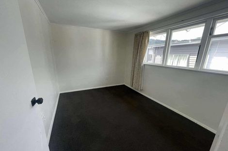 Photo of property in 39 Ruahine Street, Paraparaumu, 5032