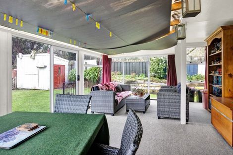 Photo of property in 234 Bridge Street, Eltham, 4322
