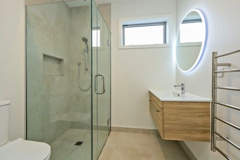 Photo of property in 22 Cassin Place, Taradale, 4112