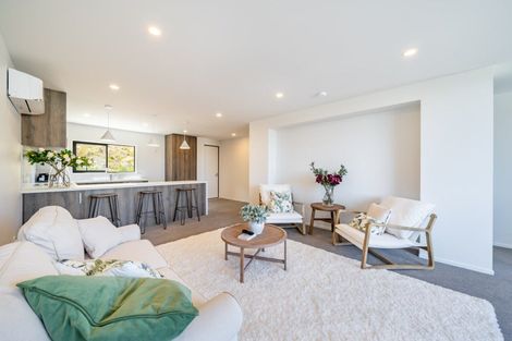 Photo of property in 37 Holystone Road, Whitby, Porirua, 5024