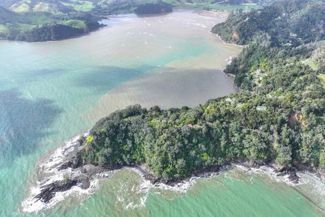 Photo of property in 1586 Port Charles Road, Port Charles, Coromandel, 3584