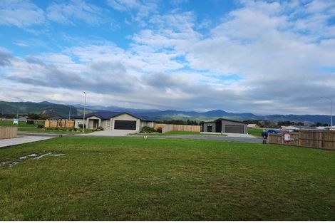 Photo of property in 6 Ash Close, Levin, 5510