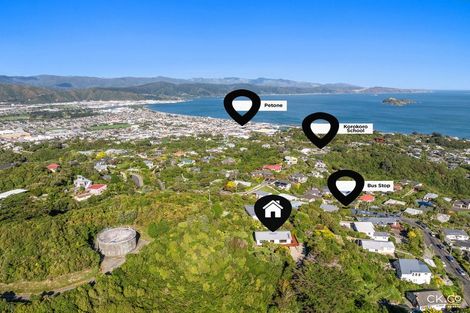 Photo of property in 24 Titiro Moana Road, Korokoro, Lower Hutt, 5012