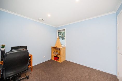 Photo of property in 7 Grand Oaks Drive, Awapuni, Palmerston North, 4412