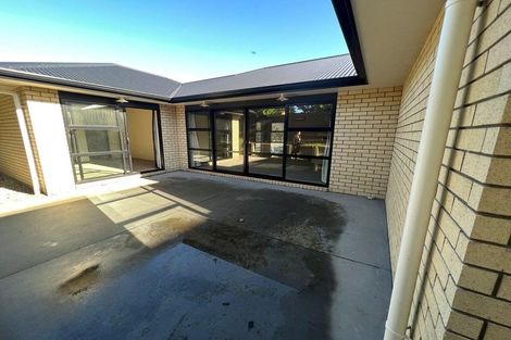 Photo of property in 23 Eastridge Terrace, Huntington, Hamilton, 3210