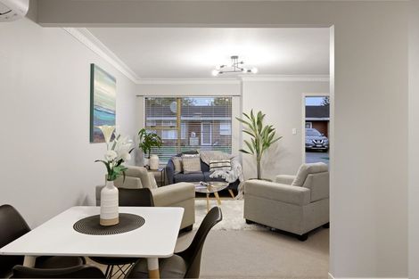 Photo of property in 7/1 Pine Street, New Lynn, Auckland, 0600