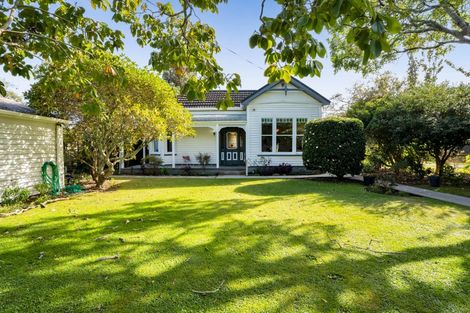 Photo of property in 28 Huatoki Street, Vogeltown, New Plymouth, 4310