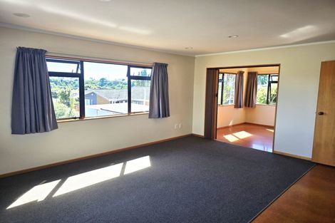 Photo of property in 58 Welcome Bay Road, Welcome Bay, Tauranga, 3112