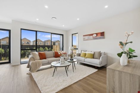 Photo of property in 14 Hampshire Lane, Karaka, 2580