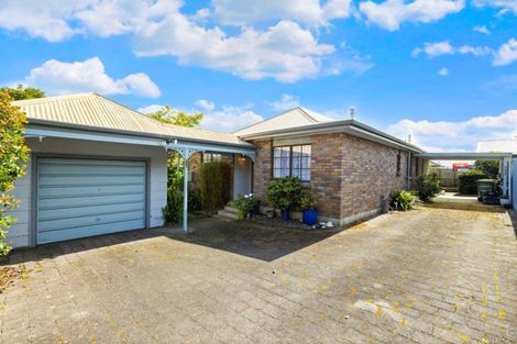 Photo of property in 352 Cobham Drive, Hillcrest, Hamilton, 3216
