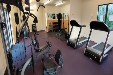 Photo of property in 1/206 Manuka Road, Bayview, Auckland, 0629