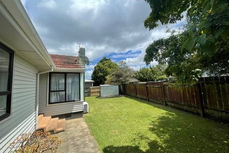 Photo of property in 1/50 Tawa Crescent, Manurewa, Auckland, 2102