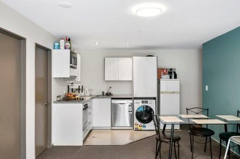 Photo of property in Dual Apartments, 403/142u Vivian Street, Te Aro, Wellington, 6011