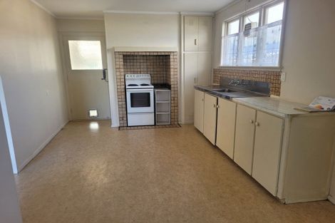 Photo of property in 157 Queen Street, Westport, 7825