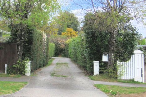 Photo of property in 1 Henry Hill Road, Taupo, 3330