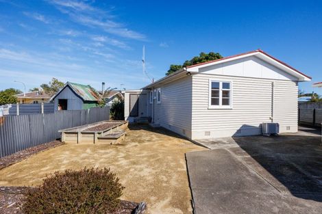 Photo of property in 39 Kingston Street, Awapuni, Palmerston North, 4412