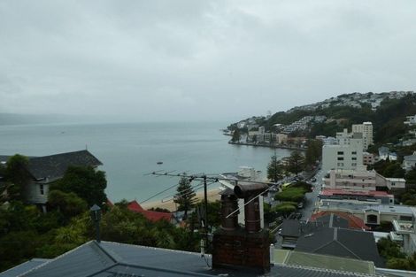 Photo of property in 4 Oriental Terrace, Oriental Bay, Wellington, 6011