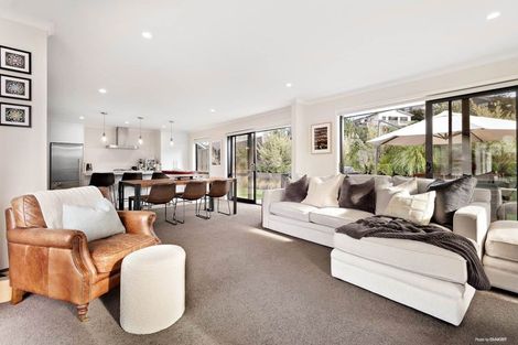 Photo of property in 13 Bale Way, Pukekohe, 2120