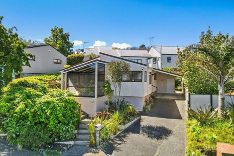 Photo of property in 26 Aiken Road, Saint Johns Hill, Whanganui, 4501