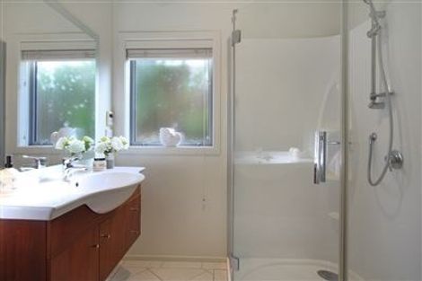 Photo of property in 43 Pendennis Point, Camborne, Porirua, 5026