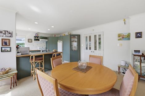 Photo of property in 10 Evansbel Place, Papamoa Beach, Papamoa, 3118