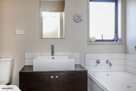 Photo of property in St Claire Village, 9/172 Mcleod Road, Te Atatu South, Auckland, 0610