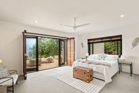 Photo of property in 73 Radar Road, Hot Water Beach, Whitianga, 3591