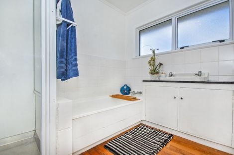 Photo of property in 30 George Point Road, Onerahi, Whangarei, 0110