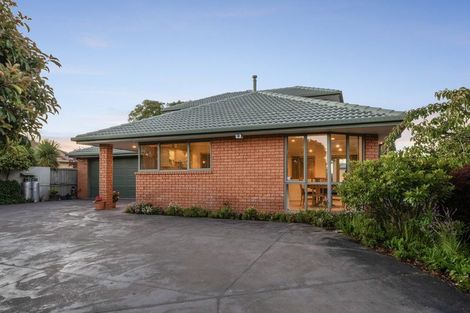 Photo of property in 71 Burwood Road, Burwood, Christchurch, 8083