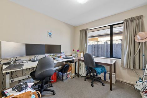 Photo of property in 16 Waimarie Street, Pegasus, 7612