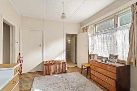 Photo of property in 2 Warburton Street, Karoro, Greymouth, 7805