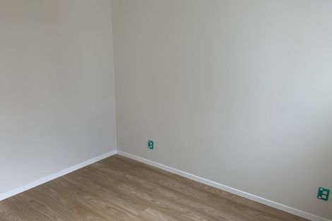 Photo of property in 5 Tawa Road, Te Atatu Peninsula, Auckland, 0610