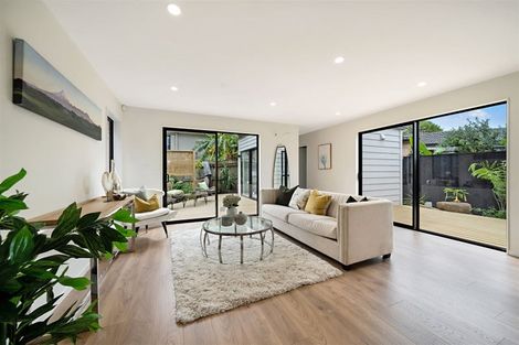 Photo of property in 40c Nikau Street, New Lynn, Auckland, 0600