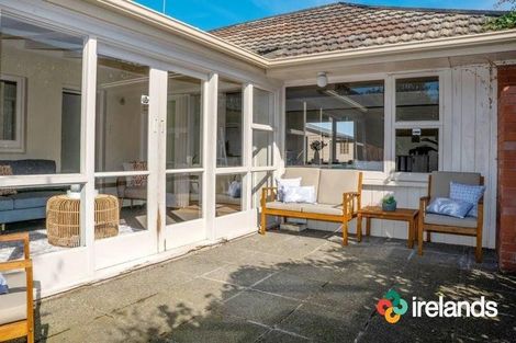 Photo of property in 147 Wairakei Road, Bryndwr, Christchurch, 8053