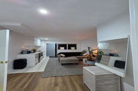 Photo of property in 63 Haseler Crescent, Howick, Auckland, 2014