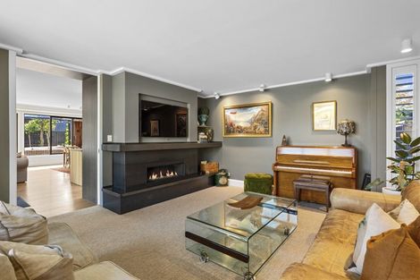 Photo of property in 5 Waiwetu Street, Fendalton, Christchurch, 8052