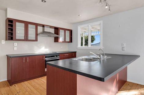 Photo of property in 53 Upper Ure Street, South Hill, Oamaru, 9400