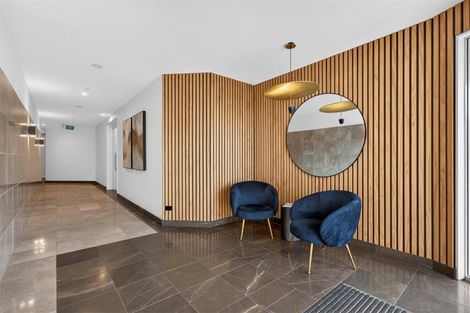Photo of property in 1/7 The Promenade, Takapuna, Auckland, 0622