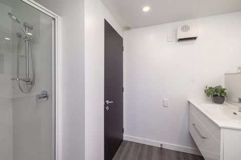 Photo of property in 1/272 Marine Parade, New Brighton, Christchurch, 8061
