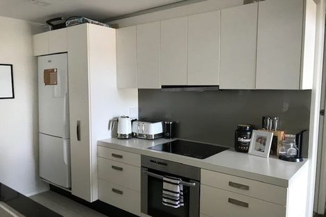 Photo of property in Bellagio Apartments, 11e/39 Taranaki Street, Te Aro, Wellington, 6011